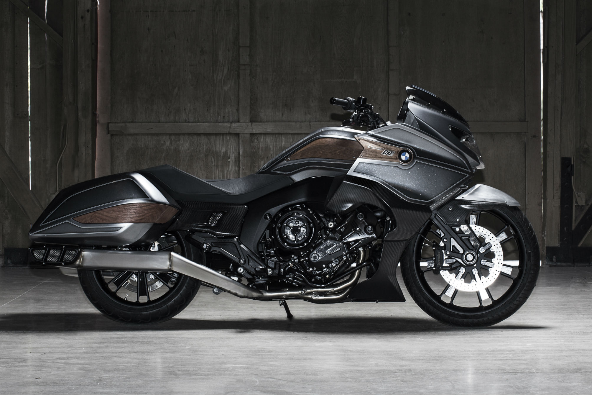 BMW Concept 101 – the K1600 bagger