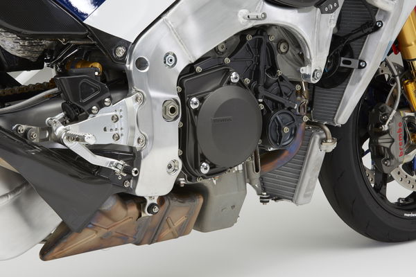 The Honda RC213V-S is here…