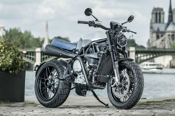 Viba Lara 800 – a pricier scrambler