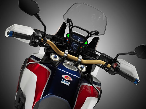 Honda Africa Twin: super gallery and full specs