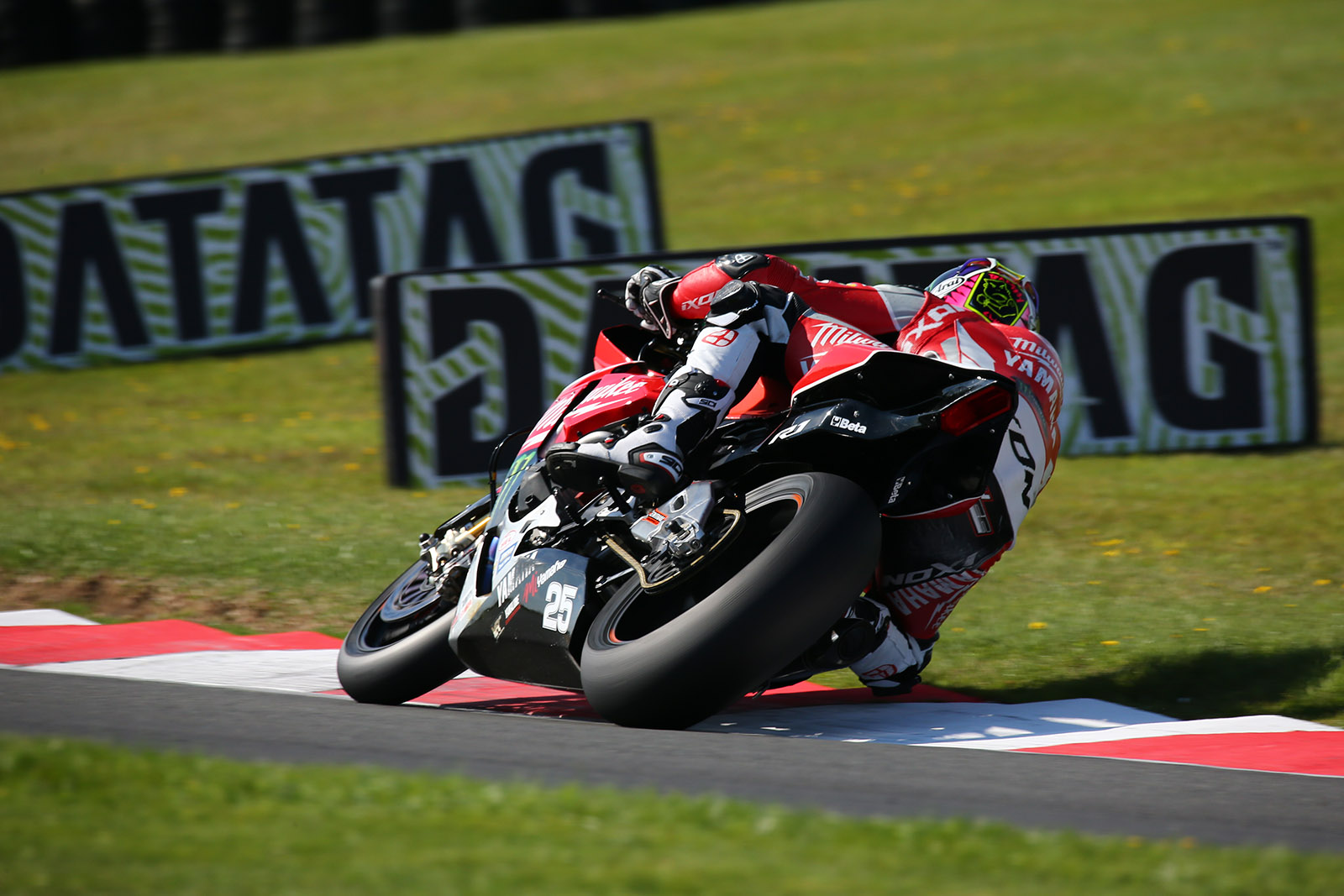 BSB 2015: Cadwell Park race one results
