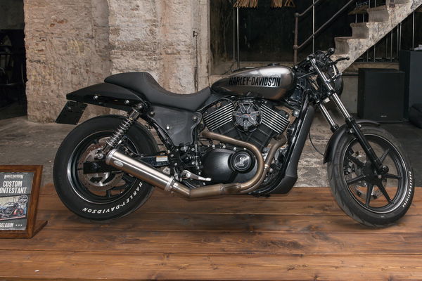 Harley’s Street 750 scrambler custom