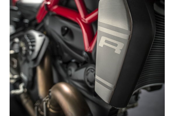 Ducati Monster 1200 R revealed