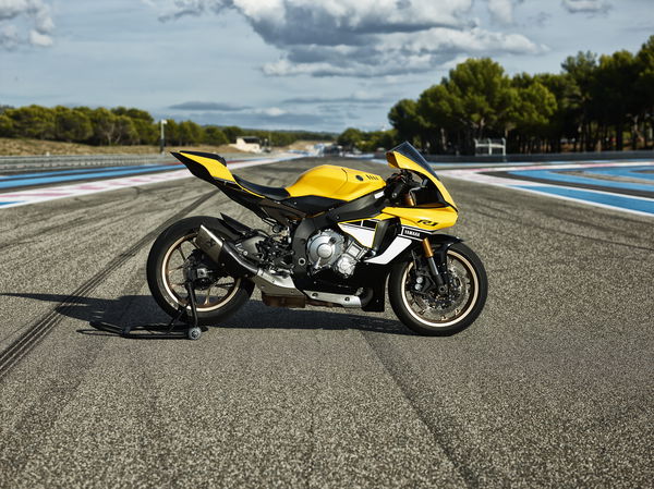 Special edition 'Speed Block' R1