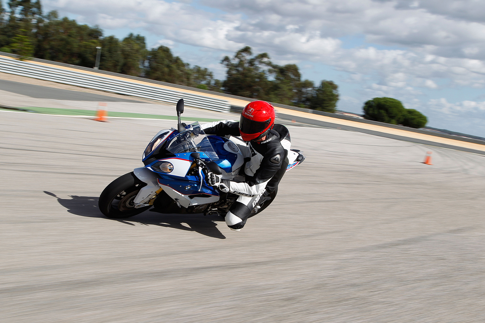 BMW offers retro-fit cornering ABS for S1000RR