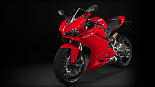 Ducati 959 Panigale revealed