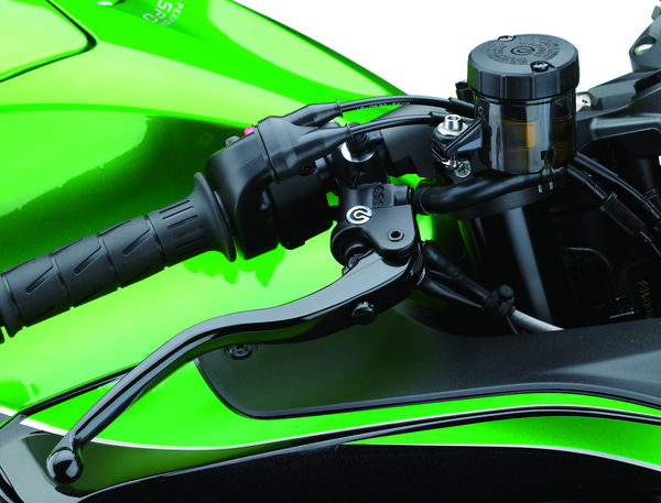 2016 Kawasaki ZZR1400 revealed