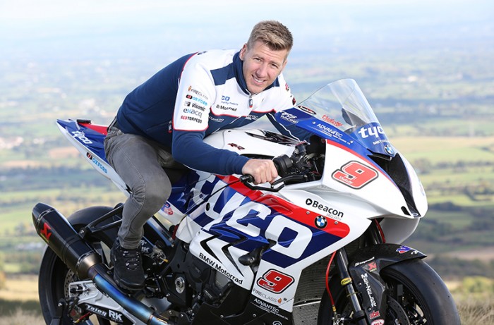 Tyco BMW announces Hutchinson for 2016