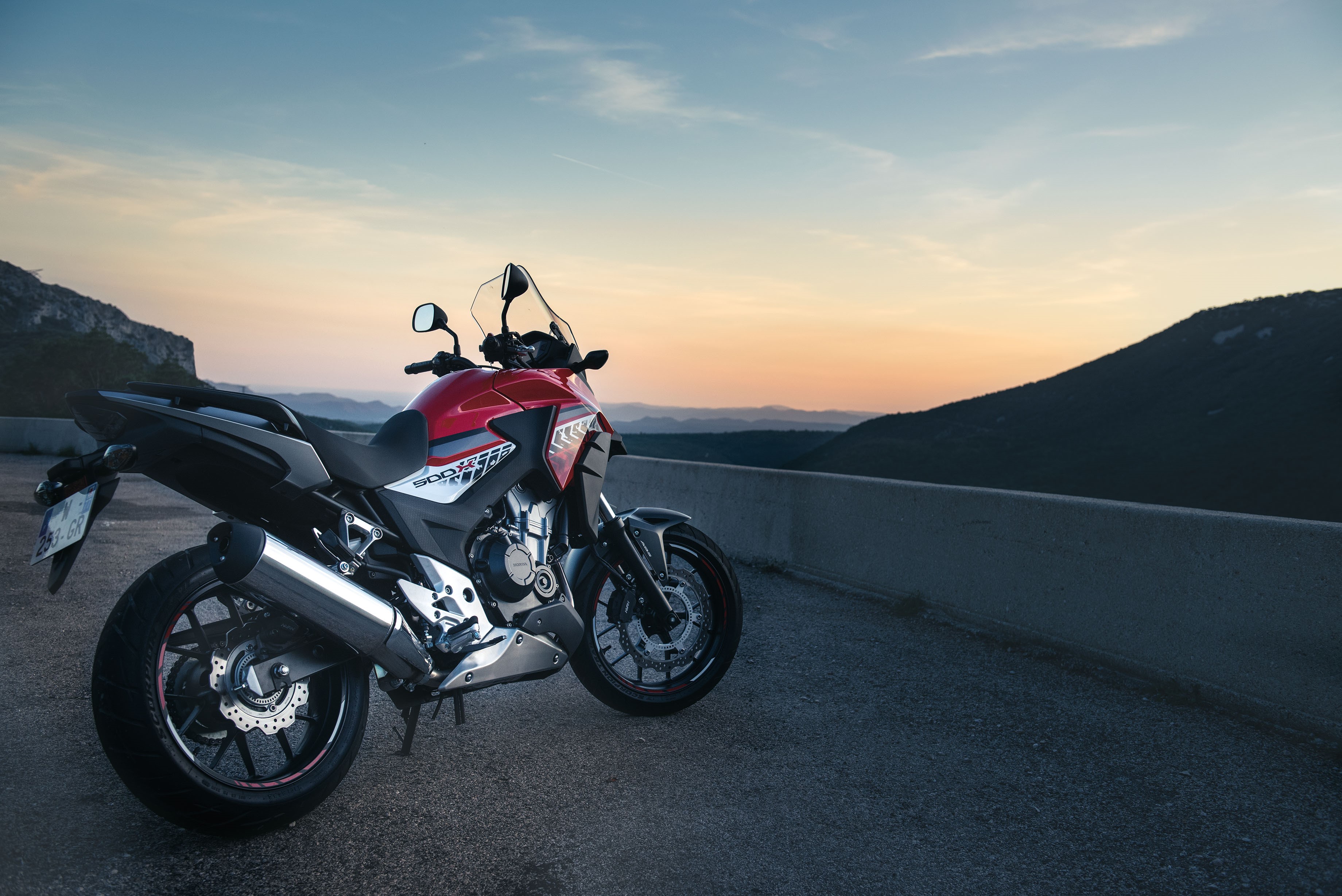 2016 Honda CB500X revealed