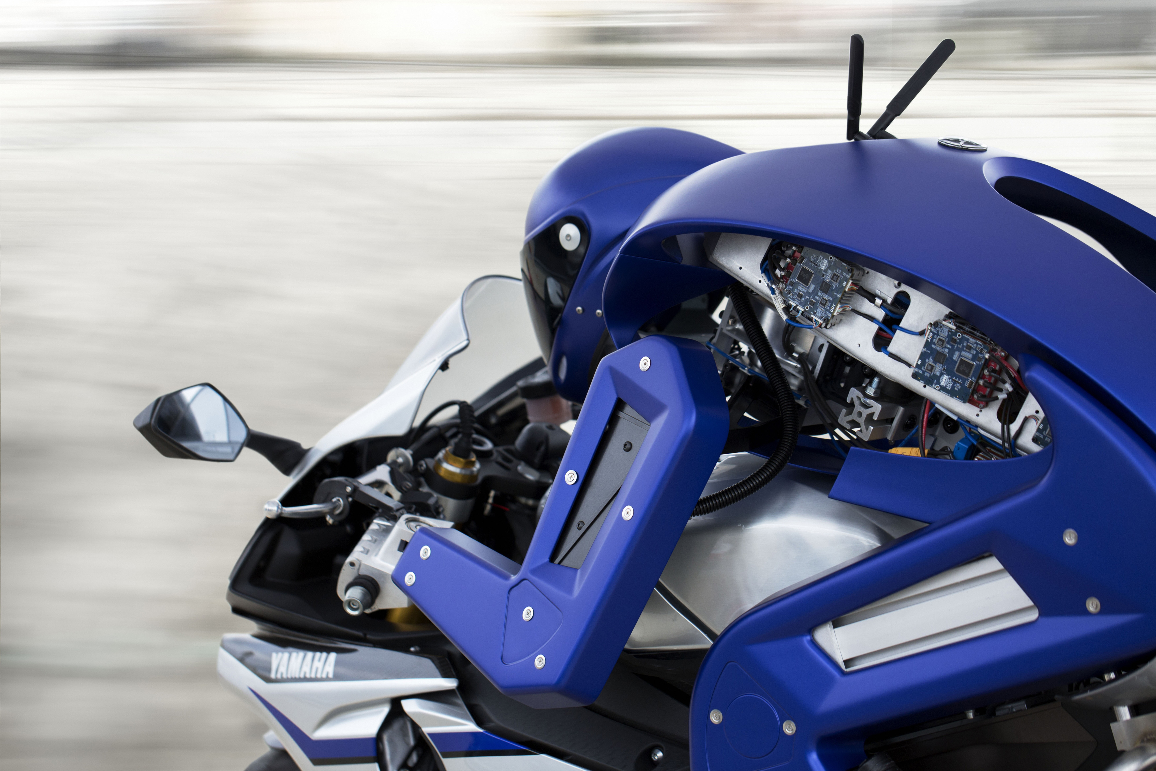 Meet the Yamaha Motobot