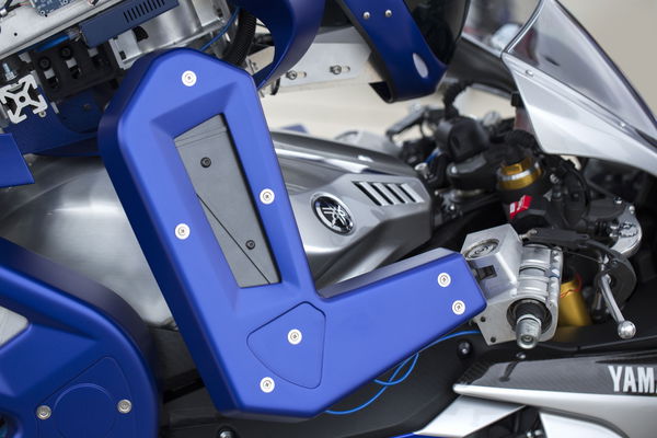 Meet the Yamaha Motobot