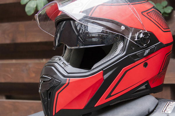 Review: Caberg Stunt helmet, £130