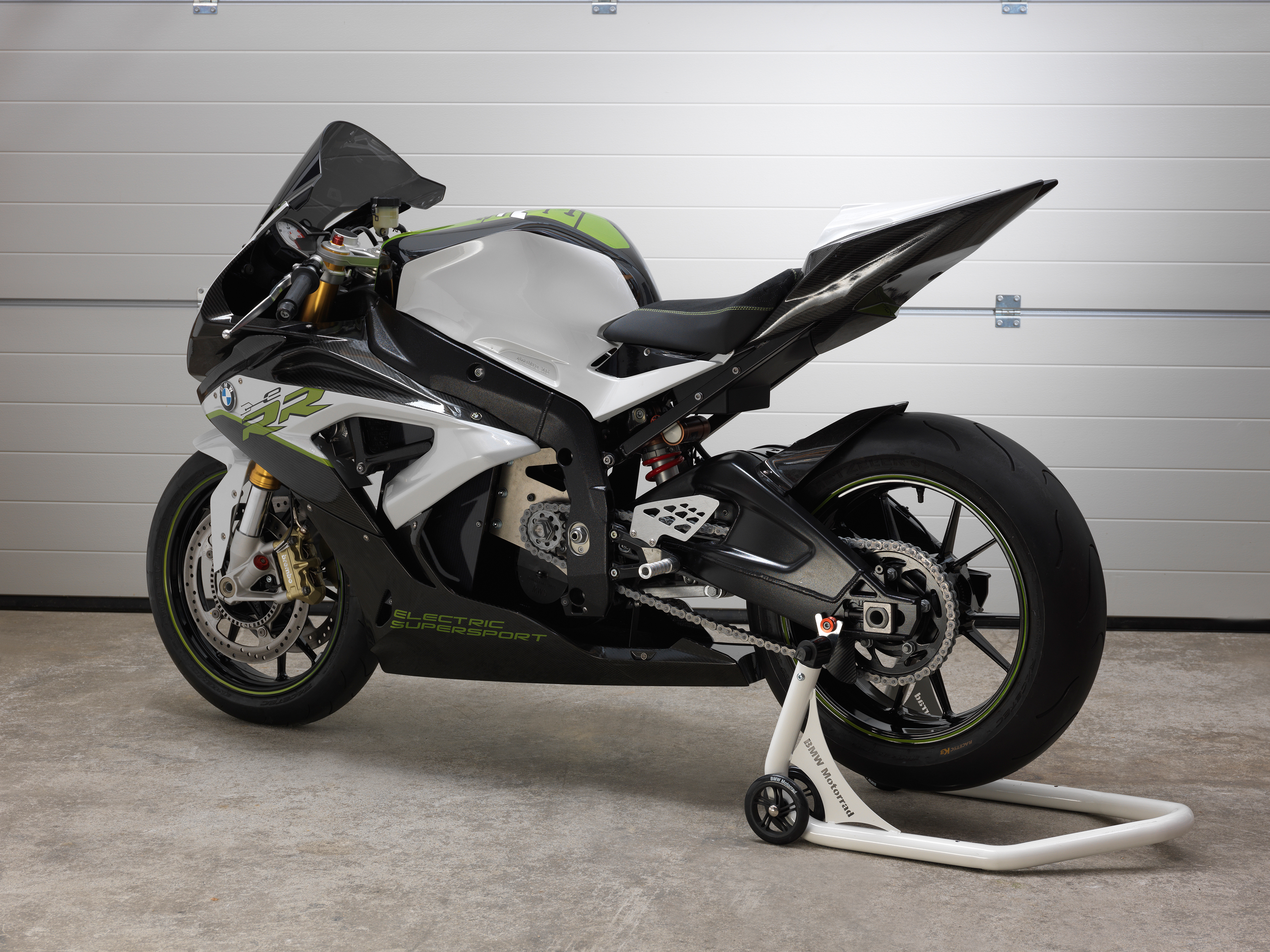 BMW's electric S1000RR revealed