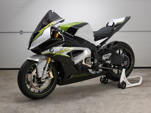 BMW's electric S1000RR revealed