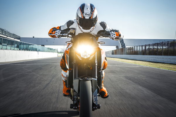 KTM announces new 690 Duke and 690 Duke R