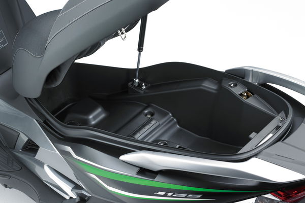 Kawasaki announces its first 125cc scooter - the J125