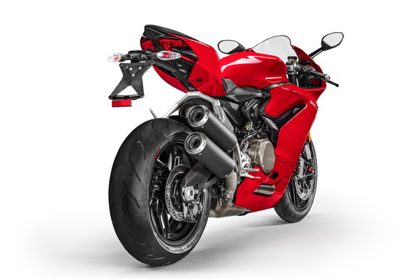 Ducati officially introduces the new 959 Panigale