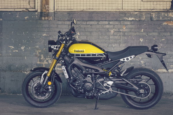 Yamaha introduces the XSR900