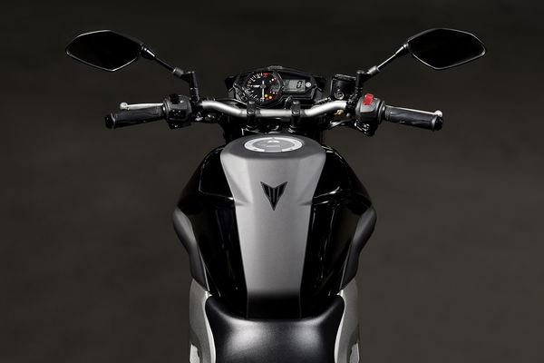 Yamaha MT-03 unveiled