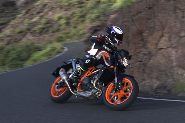 First ride: KTM 690 Duke and 690 Duke R review