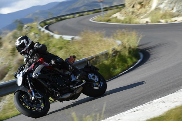 First ride: MV Agusta Brutale 800 review