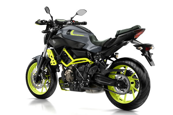 Yamaha MT-07 Moto Cage 'Night Fluo' revealed