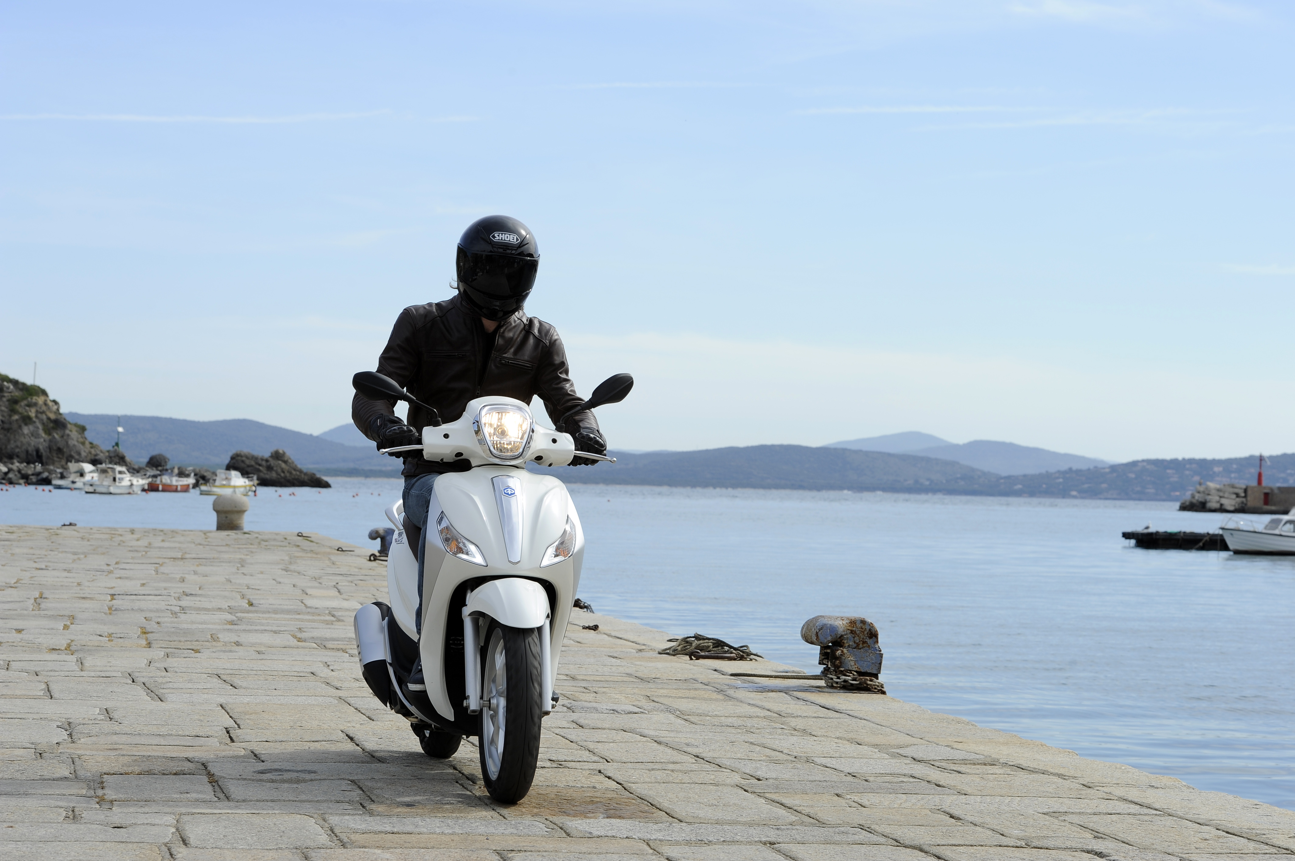 First ride: Piaggio Medley 125 review