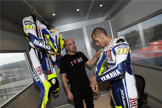 MotoGP: Rossi to wear Dainese airbag suit at Donington