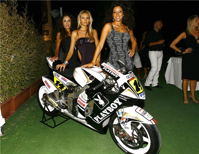 2009 Misano MotoGP grid girl gallery
