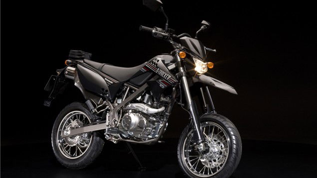 First Look: Kawasaki D-Tracker 125
