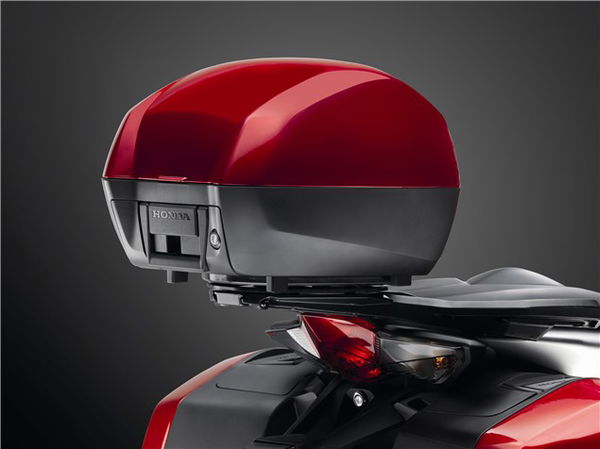 Honda VFR1200: More details emerge