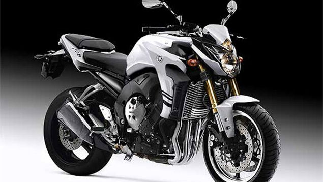 2010 Yamaha FZ8 - Take Two