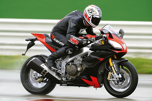 2009 Aprilia RSV4 Factory first ride review