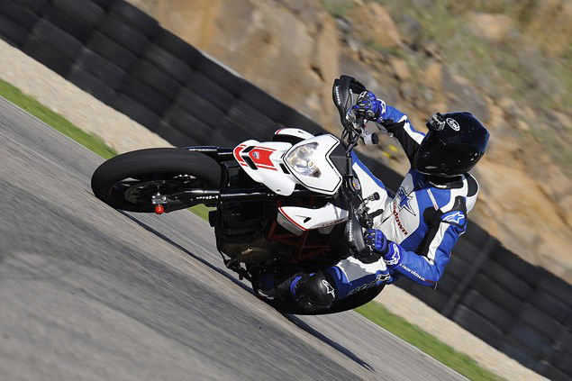 Ducati Hypermotard 1100 EVO SP first ride review