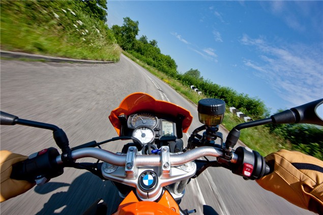 Advanced Motorcycle Riding Course: Cornering - learning curve