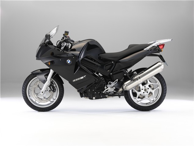 BMW introduce F800ST Touring