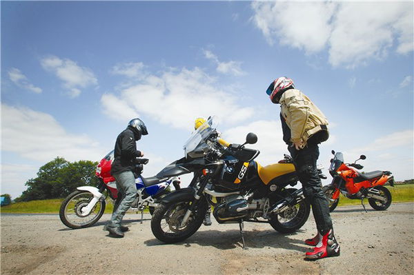 Rough Raiders - BMW R1150GS, KTM 950 Adventure S and Honda Africa Twin 