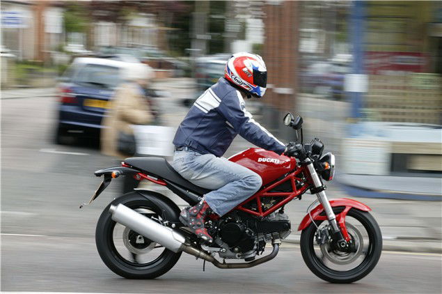 First Ride: 2006 Ducati Monster 695