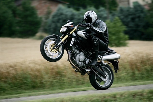 First Ride: 2006 Moto Morini Corsaro 1200
