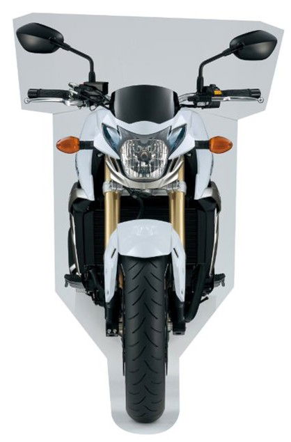 2011 Suzuki GSR750 pics and specs