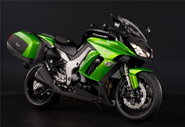 2011 Kawasaki Z1000SX pics and specs