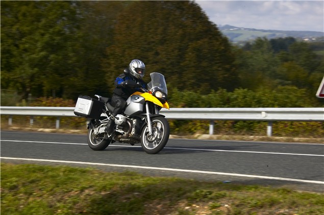 First Ride: 2006 BMW R1200GS review