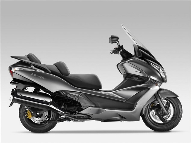 First Look: 2011 Honda SW-T600 
