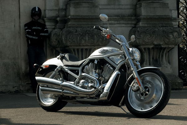 Living with a 2003 Harley-Davidson V-Rod VRSCA