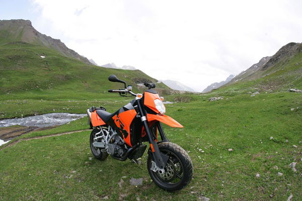 Living with a 2006 KTM 950SM