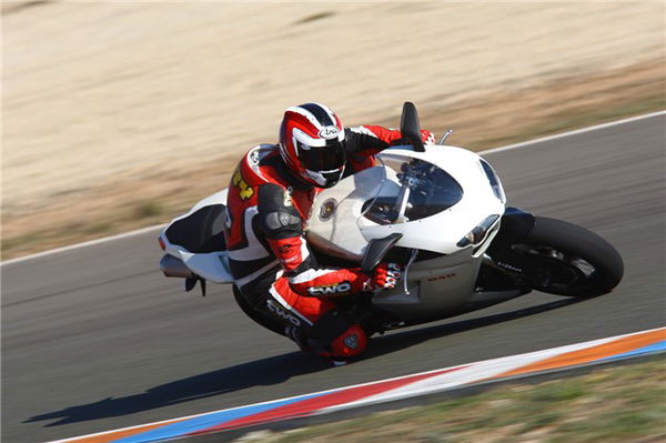 First Ride: 2008 Ducati 848