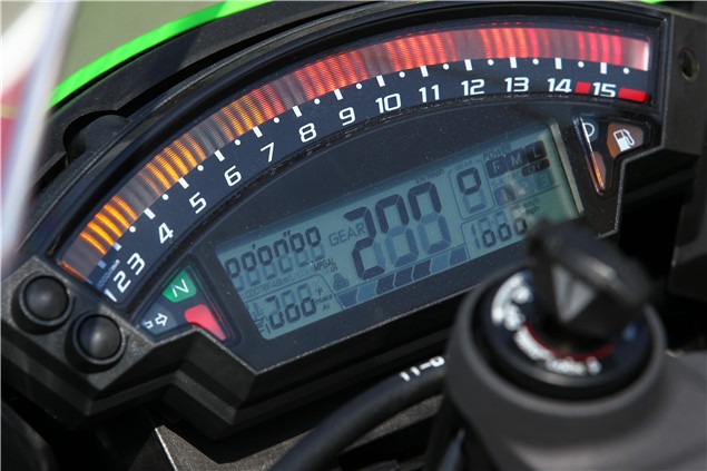 First Ride: 2011 Kawasaki ZX-10R