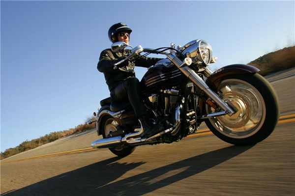 First Ride: 2006 Yamaha Midnight Star