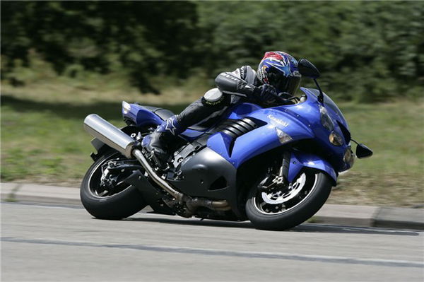 Living with excess: 2006 Kawasaki ZZR1400