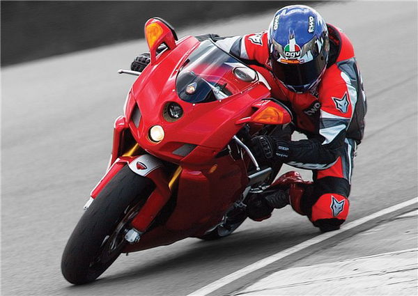 Road Test: Ducati 999R